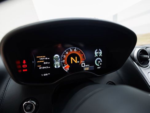 Used 2019 McLaren 600LT image 50