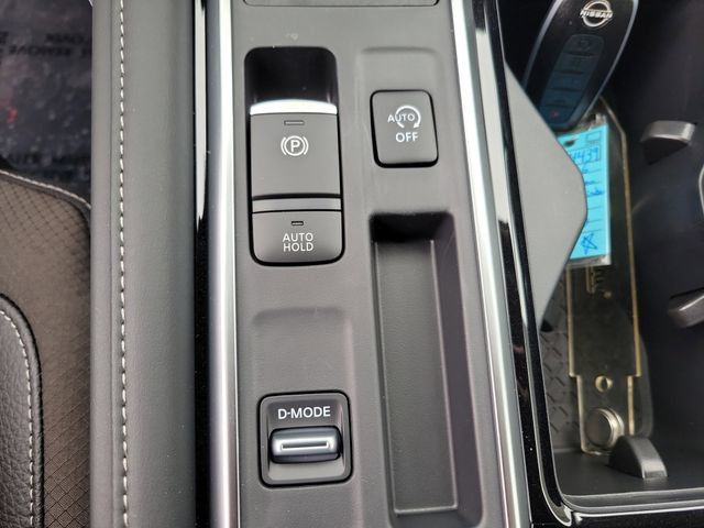 New 2026 Nissan Pathfinder SL FWD image 20