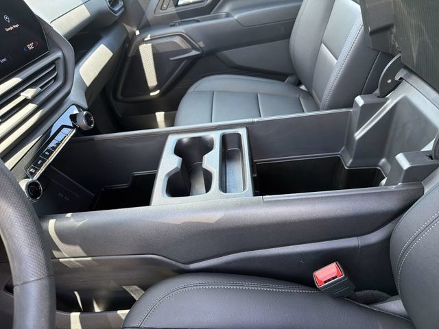 Certified 2026 Chevrolet Silverado EV W/T AWD/4WD image 22