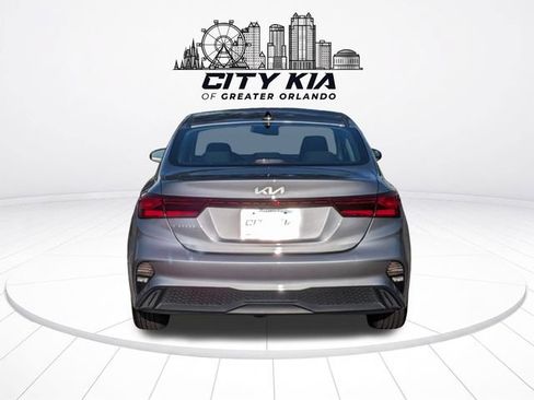 Certified 2024 Kia Forte LXS FWD image 5