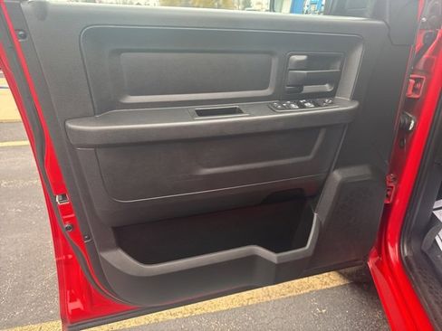 Used 2017 RAM 1500 Express w/ Express Value Package image 18