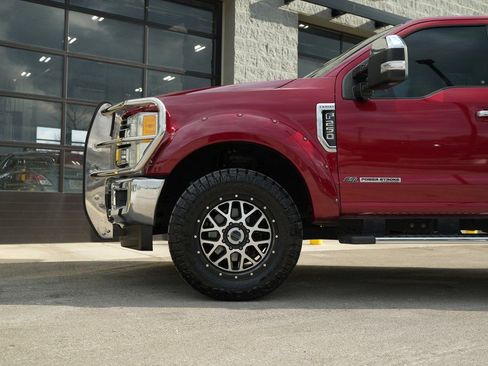 Used 2017 Ford F250 Lariat w/ Lariat Ultimate Package image 13