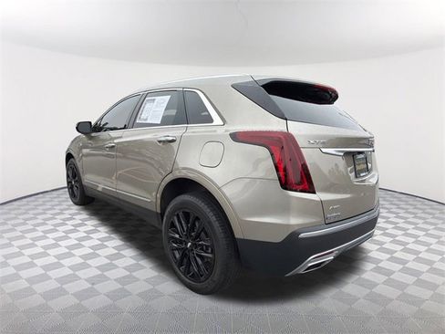 Used 2022 Cadillac XT5 Premium Luxury w/ LPO, Floor Liner Package image 7