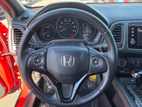 Certified 2020 Honda HR-V Sport image 23