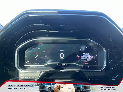 Used 2024 GMC Sierra 1500 Elevation image 28