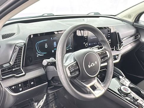 Used 2024 Kia Sportage LX image 33