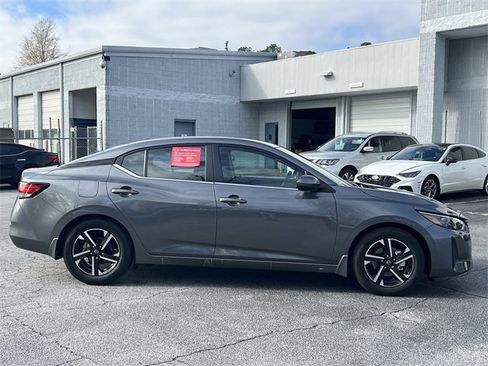 Certified 2025 Nissan Sentra SV image 26