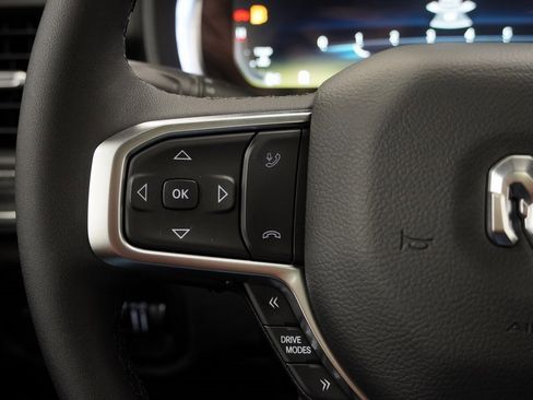 New 2026 RAM 1500 4x4 Crew Cab image 24