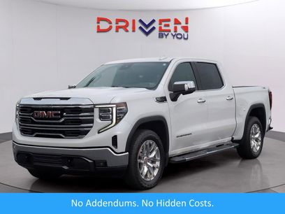 Used 2022 GMC Sierra 1500 SLT w/ SLT Convenience Package