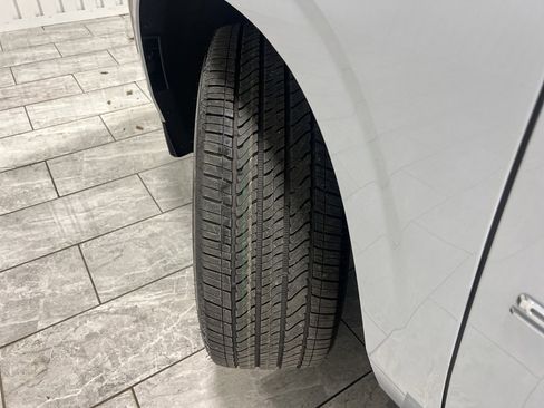 New 2026 Chevrolet Suburban High Country image 39