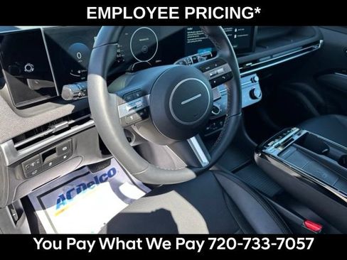 Used 2025 Hyundai Tucson Limited AWD/4WD image 14