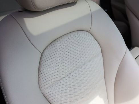 Used 2017 Mercedes-Benz GLC 300 4MATIC image 61