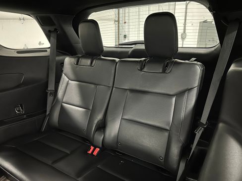Used 2020 Ford Explorer Limited AWD/4WD image 30