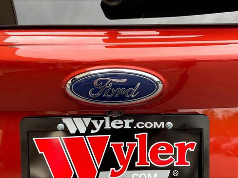 Used 2019 Ford Escape SE FWD image 24