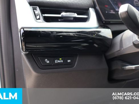 Used 2025 BMW X2 xDrive28i AWD/4WD image 12