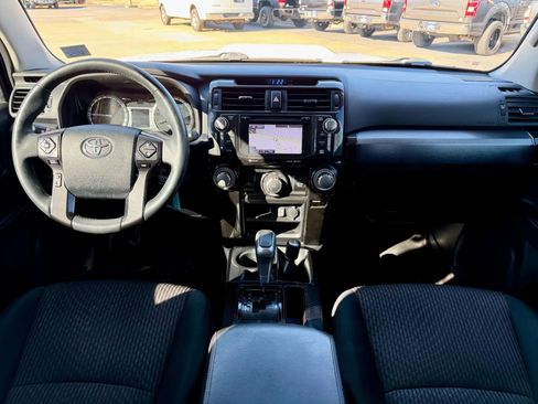 Used 2019 Toyota 4Runner TRD Off-Road image 12