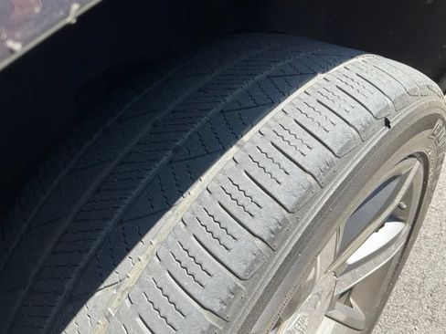 Used 2016 Cadillac Escalade Premium RWD image 13