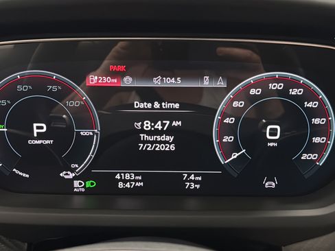 Used 2024 Audi RS e-tron GT w/ Carbon Performance Package AWD/4WD image 17