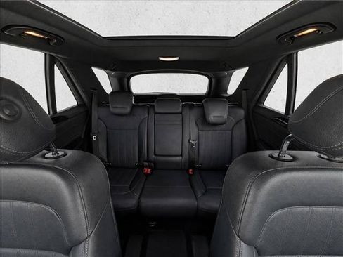 Certified 2019 Mercedes-Benz GLE 400 4MATIC image 22
