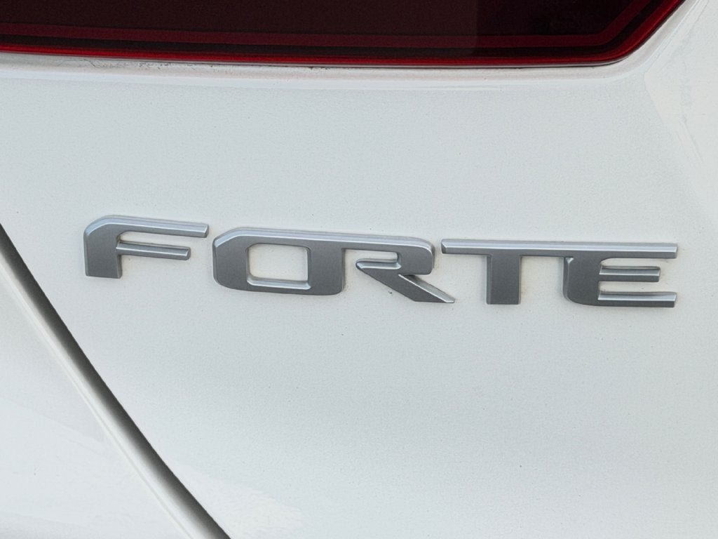 Used 2023 Kia Forte LXS FWD image 36