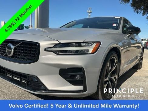 Certified 2024 Volvo S60 B5 Core image 5