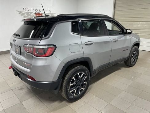 Used 2020 Jeep Compass Trailhawk w/ Cold Weather Group AWD/4WD image 6
