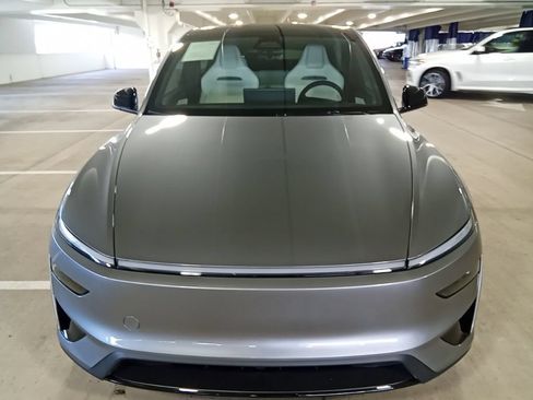 Used 2026 Tesla Model Y Performance AWD/4WD image 2