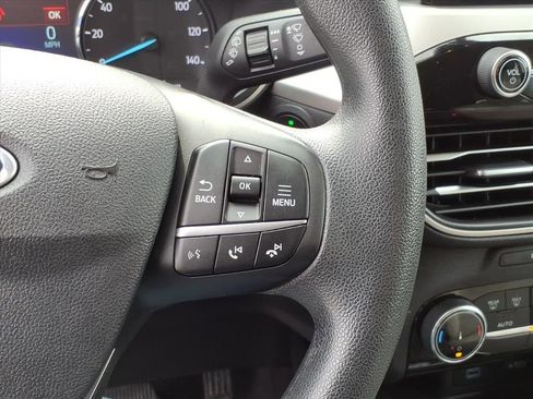 Certified 2022 Ford Escape SE image 18