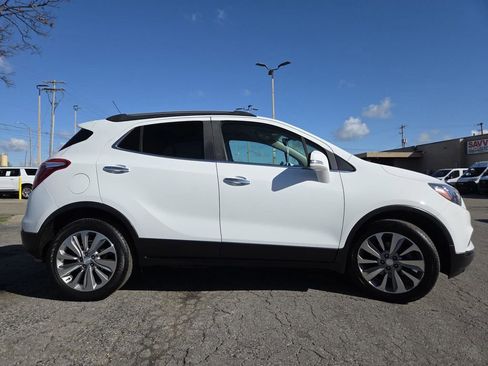 Used 2018 Buick Encore Preferred FWD image 9
