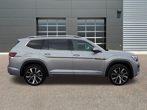 New 2026 Volkswagen Atlas SEL Premium R-Line AWD/4WD image 8