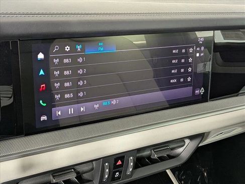 New 2026 Porsche Cayenne image 17