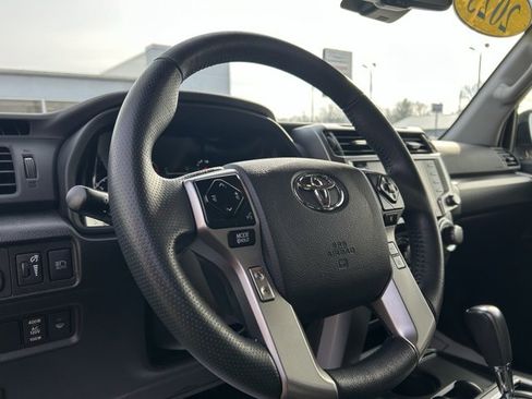 Used 2023 Toyota 4Runner SR5 image 31