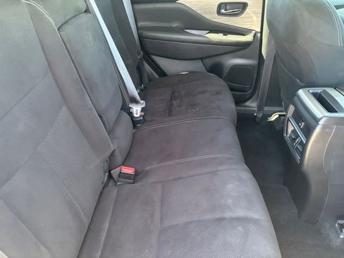 Used 2018 Nissan Murano S image 13