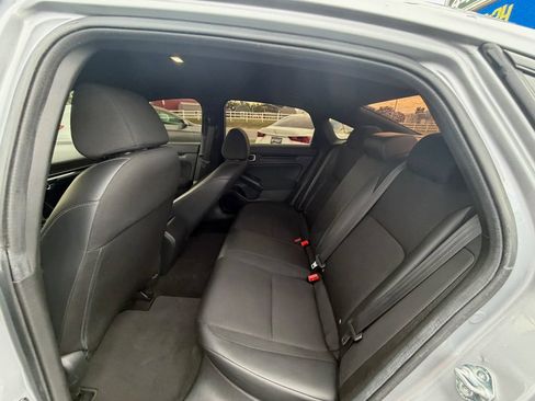 Used 2024 Honda Civic Sport image 14