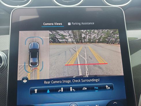 Used 2024 Mercedes-Benz GLC 300 GLC 300 GLC 300 4MATIC Coupe image 17