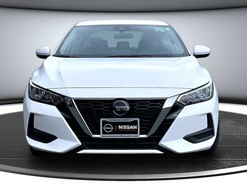 Used 2023 Nissan Sentra SV FWD image 2