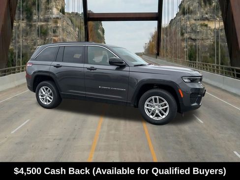 New 2026 Jeep Grand Cherokee Laredo RWD image 15
