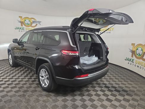 Certified 2023 Jeep Grand Cherokee L Laredo image 33