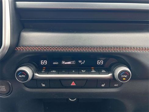 Used 2023 MAZDA CX-50 Meridian Edition w/ Cargo Package image 35