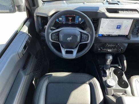 New 2025 Ford Bronco Big Bend w/ Black Diamond Package AWD/4WD image 10