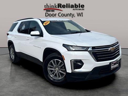 Used 2023 Chevrolet Traverse LT FWD image 8