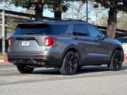 Certified 2022 Ford Explorer ST w/ Equipment Group 401A image 4