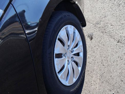 Used 2012 Honda Accord LX image 28