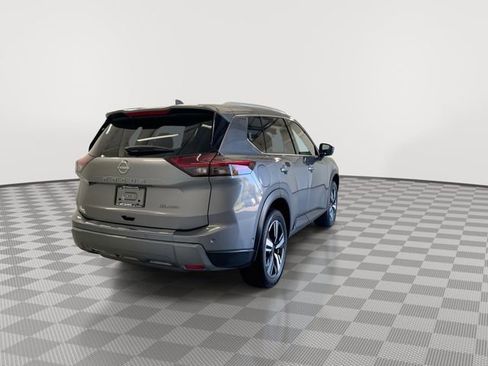 Certified 2025 Nissan Rogue SL w/ SL Premium Package image 11