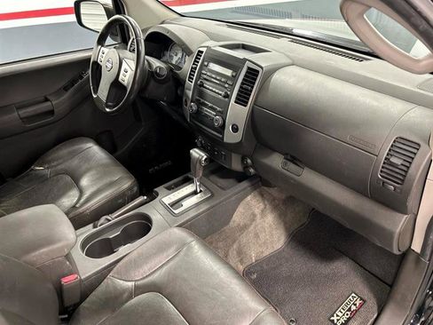 Used 2012 Nissan Xterra PRO-4X w/ Pro-4x Leather Pkg image 22
