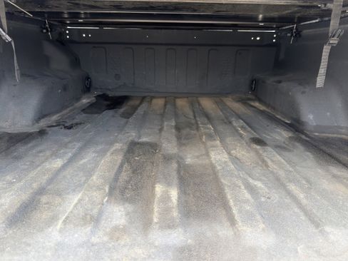 Used 2021 Jeep Gladiator Sport image 17