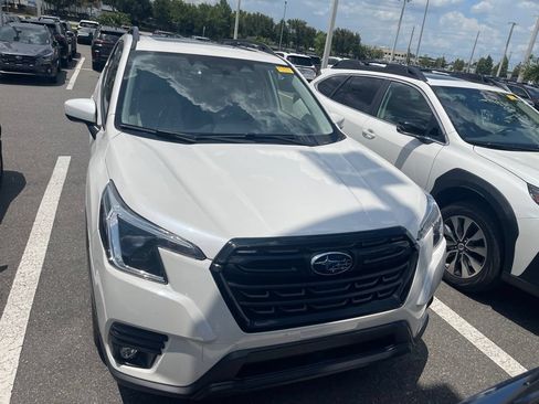 Certified 2024 Subaru Forester Premium AWD/4WD image 2