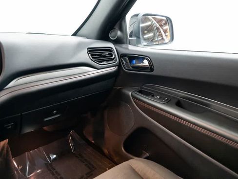 Used 2025 Dodge Durango R/T w/ Blacktop Package AWD/4WD image 10