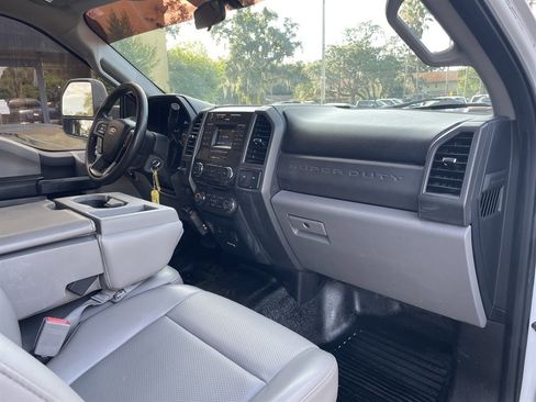 Used 2017 Ford F350 XL w/ Power Equipment Group RWD image 14