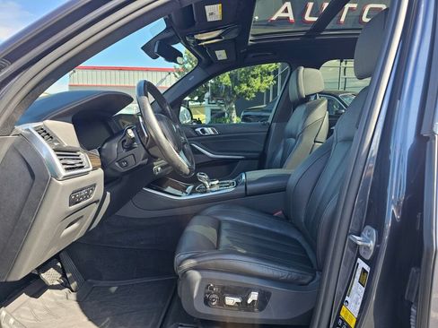 Used 2021 BMW X5 xDrive40i AWD/4WD image 23